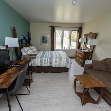 Auberge Beausejour Les Éboulements 외부 사진
